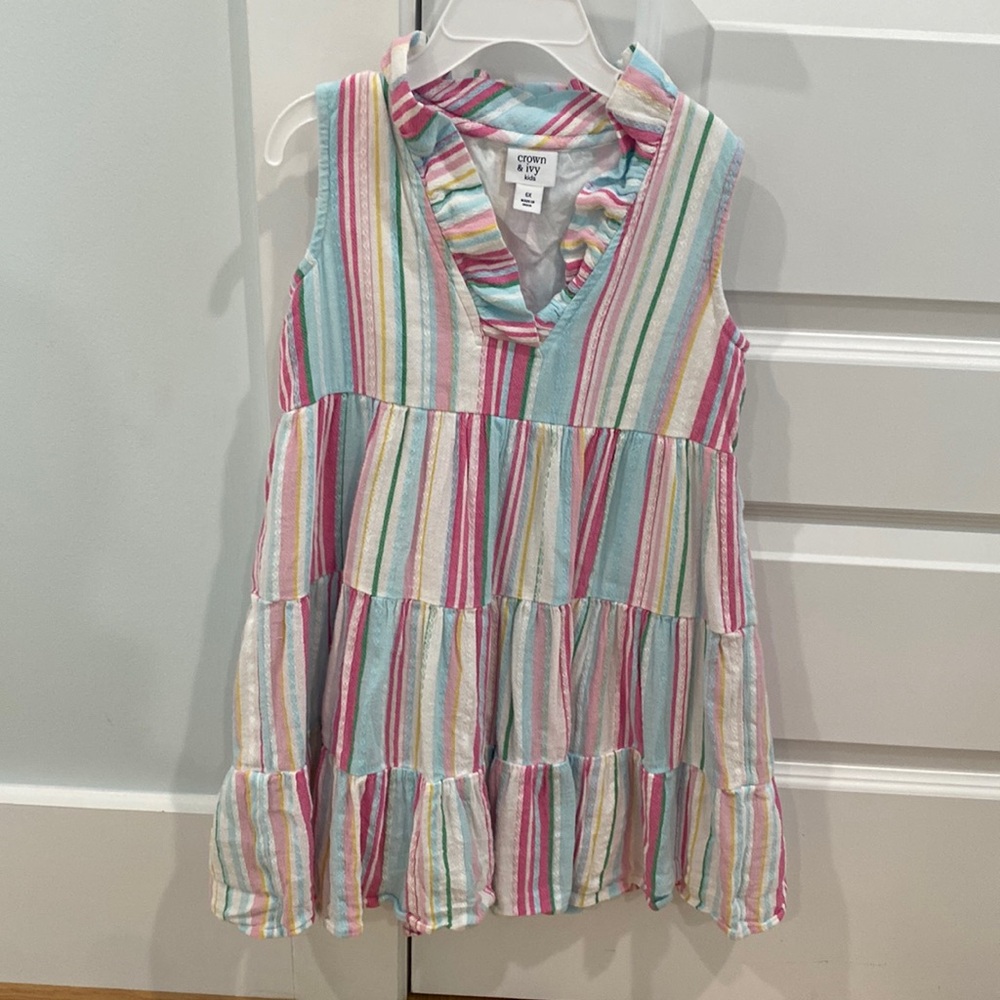Crown & ivy girls dress